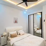 Inara Homestay