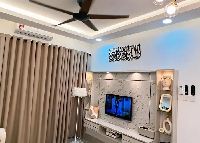 Inara Homestay